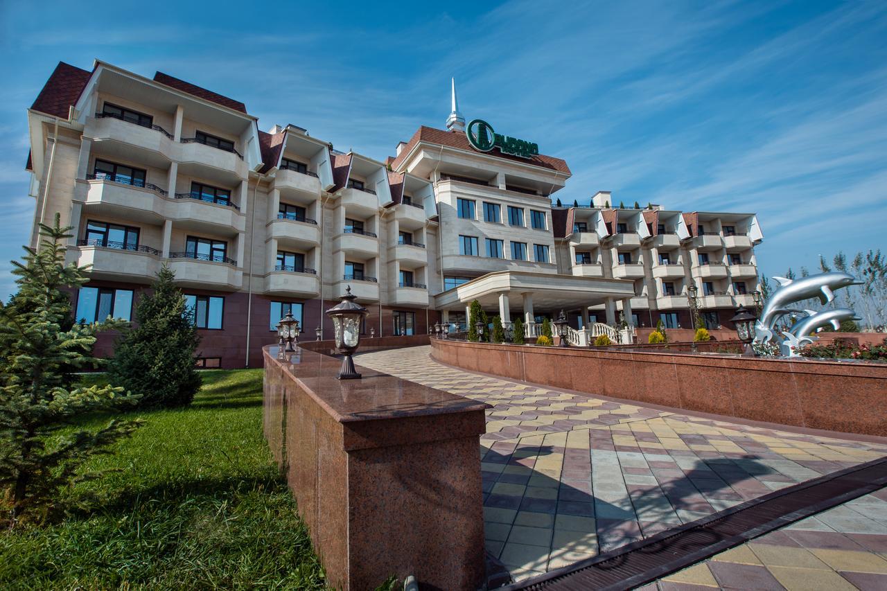 Grand Hotel Burana Tokmok Exterior photo